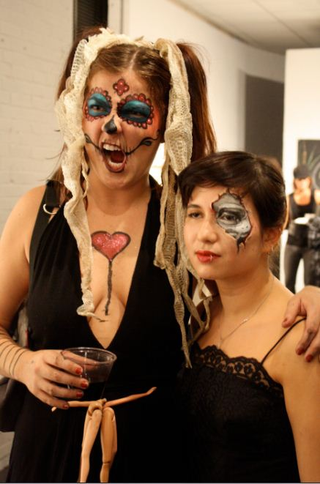 Illustration for article titled Cute & Creepy Art Exhibit - Part III (The People)